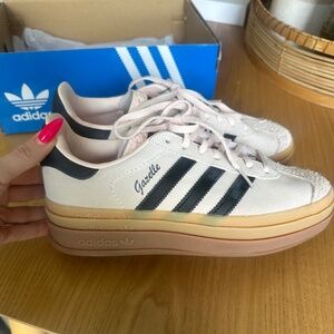 Adidas Gazelle Bold Wonder Quartz Black gum (women’s) size 6.5